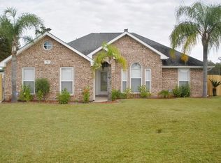 34 Ridgewood Dr, La Place, LA 70068