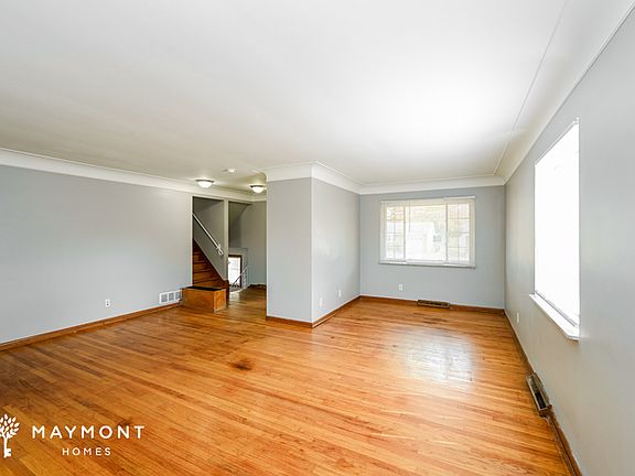 5th image of 2512 Grosvenor Dr