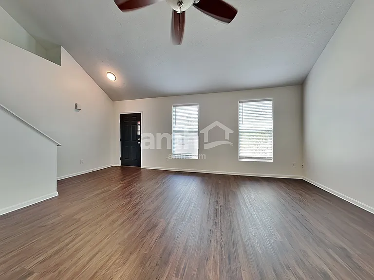 4206 N Gensen Loop — Photo 5