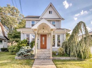 146 Dean St, Valley Stream, NY 11580