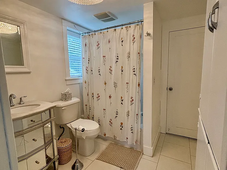 510 W Main St — Photo 20