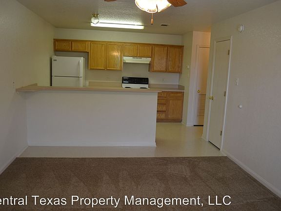 5th image of 107 W Dove Ln APT 207