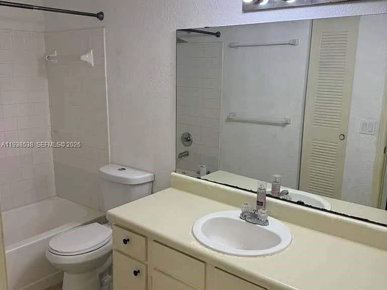 1401 Village Blvd #815 — Photo 3