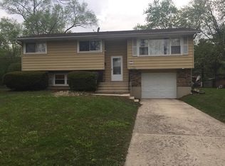 17318 Burr Oak Ln, Hazel Crest, IL 60429