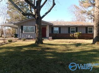 300 Longview St, Athens, AL 35611