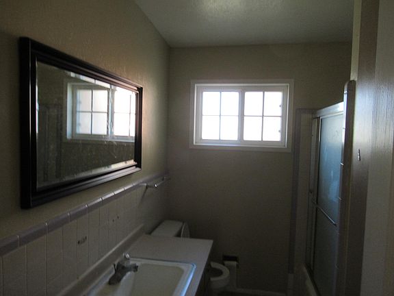 5th image of 10005 Jamaica St
