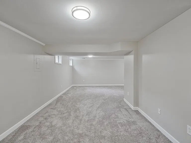 4287 Exeter Dr — Photo 44