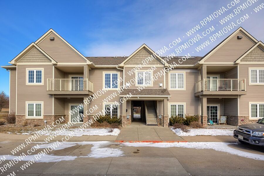 1st image of 14115 Airline Ave #6