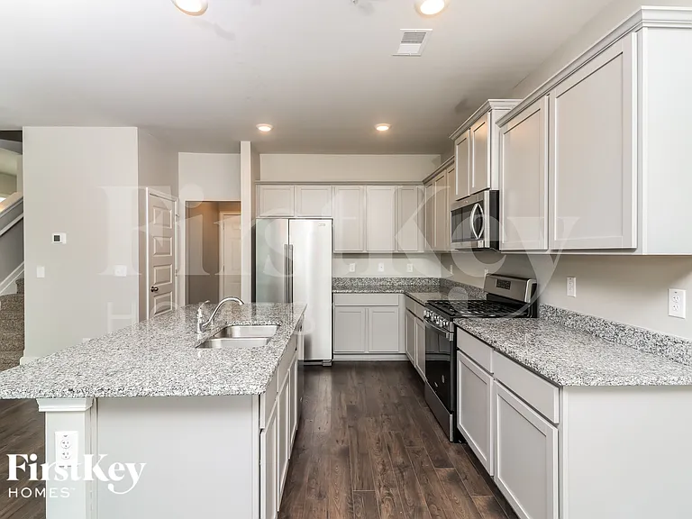 58 Lauritsen Way — Photo 8