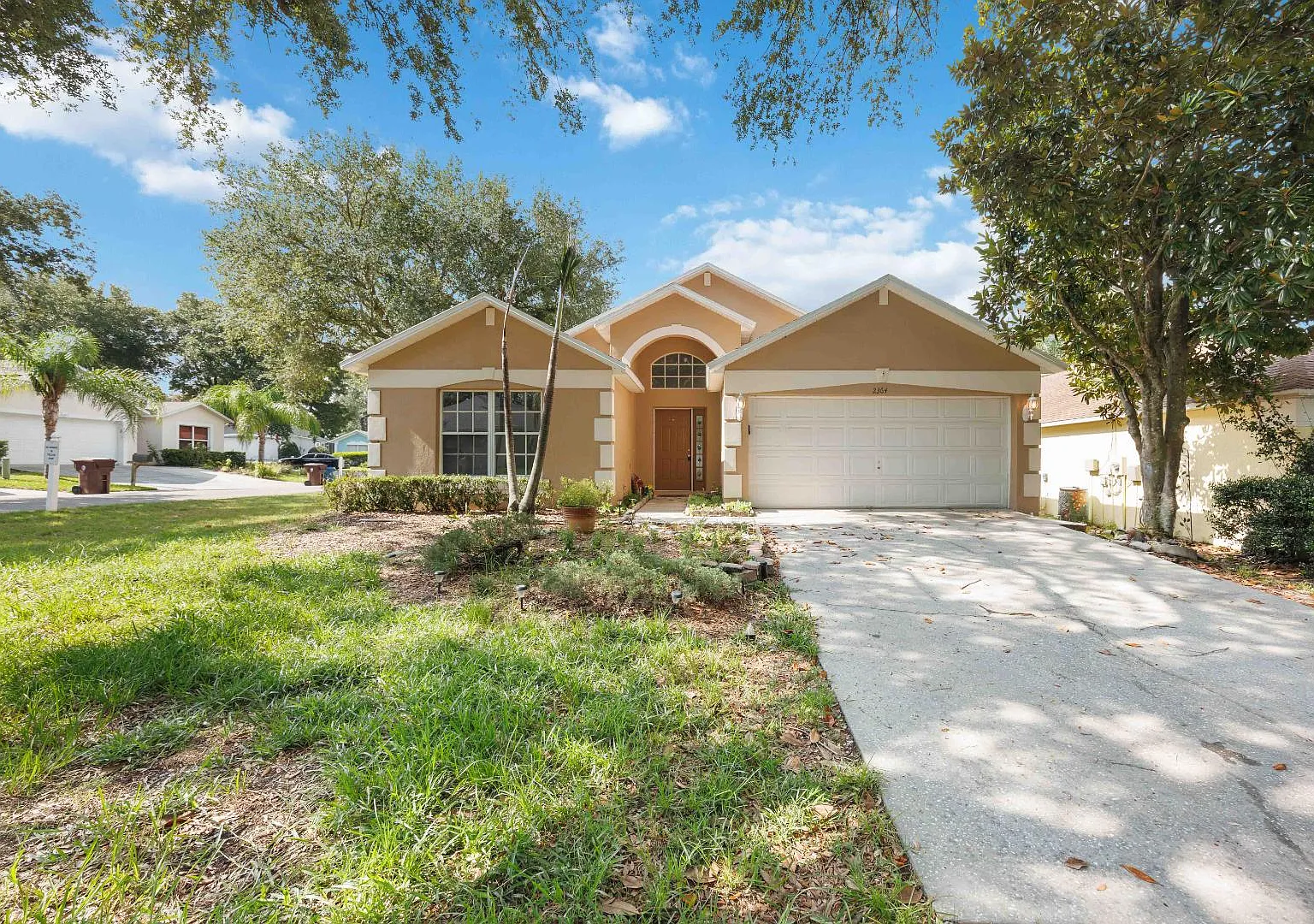 2364 Paulette Dr — Photo 1