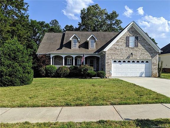 2nd image of 1394 Plantation Hills Dr