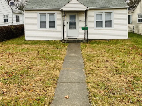 229 N 7th Ave, Beech Grove, IN 46107