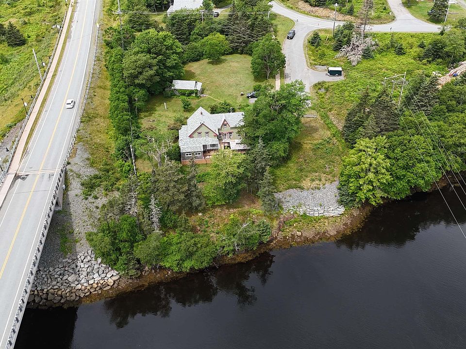 1st image of 22 Hogg Ln