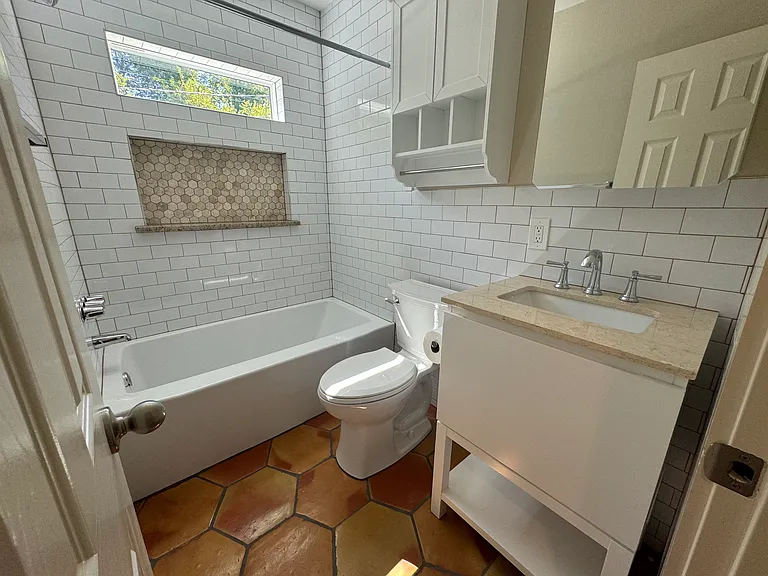 8109 Carlos St #A — Photo 11