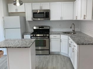 26 President St FLOOR 3, Harrison, NJ 07029