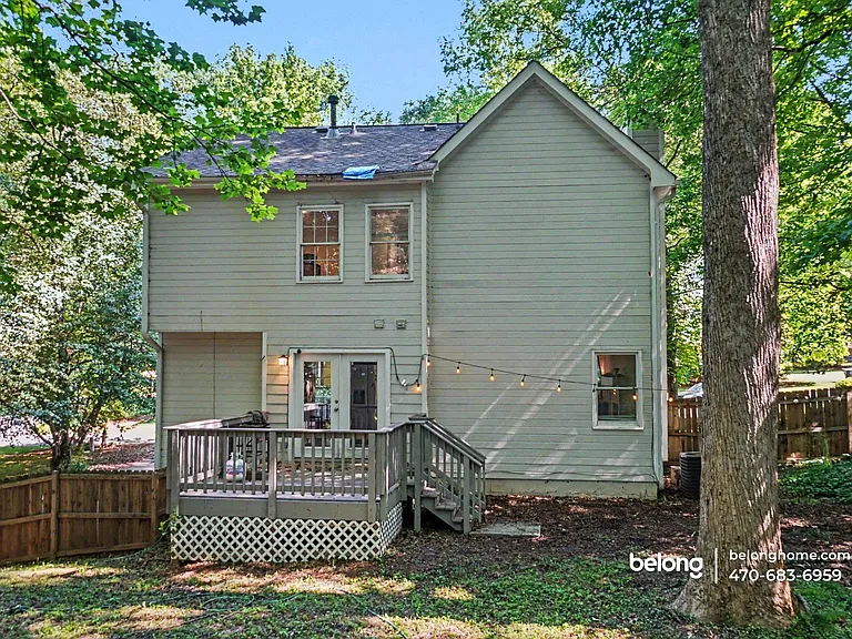2485 Zachary Woods Dr NW — Photo 8