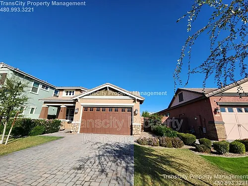 3558 E Arabian Dr Photo 1