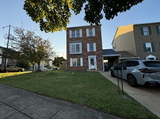 2 Knox Cir SE, Washington, DC 20020
