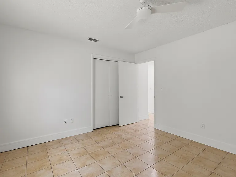 10313 Chalmer St #10315 — Photo 15