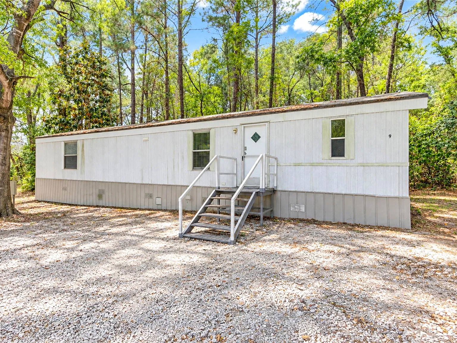 2 bed, 2.0 bath, 728 sqft, $995 — Photo 4