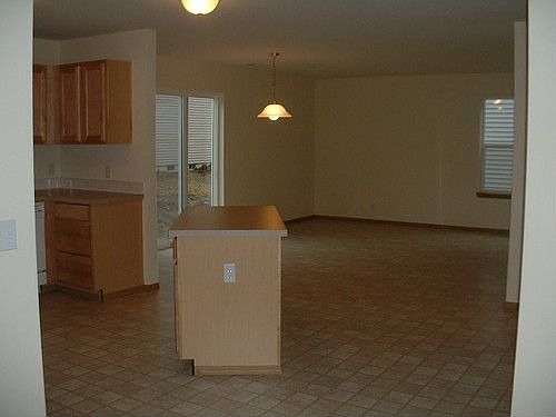 4th image of 24308 181st Pl SE