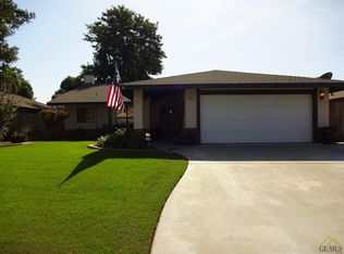 10605 Sunset Canyon Dr, Bakersfield, CA