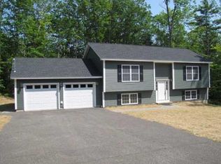 4 Woodpecker Dr, Litchfield, ME 04350