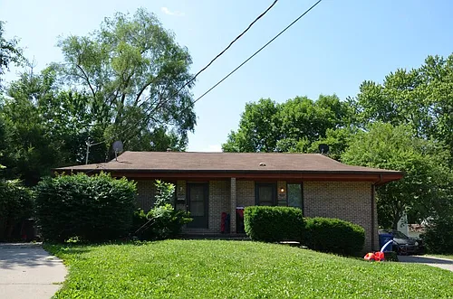 604 Broad St Photo 1