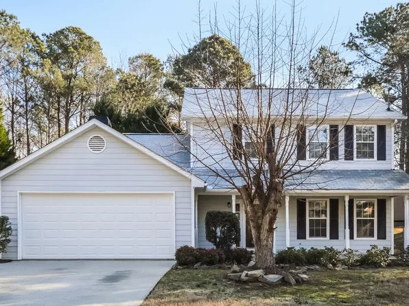 900 Lauren Kay Ct, Lawrenceville, GA 30046