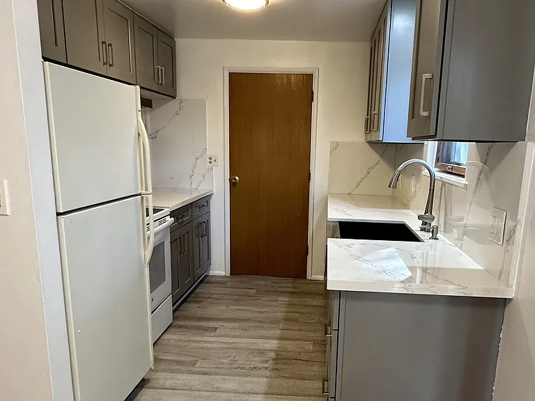 14620 SE Eastgate Dr — Photo 11