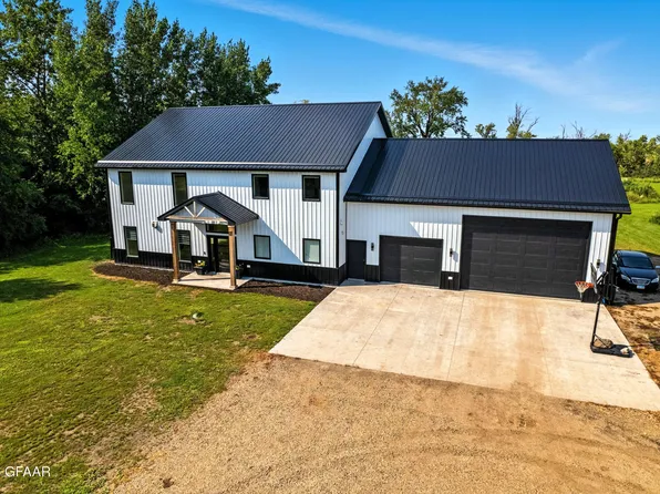 15435 16th St NE, Buxton, ND 58218