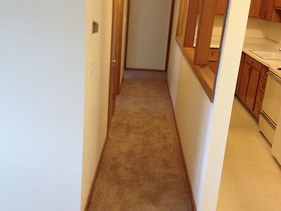 3rd image of 1408 Blackhawk Blvd APT 5