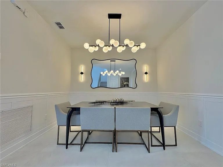 12667 Biscayne Ct — Photo 11