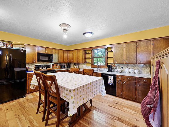8th image of this home
