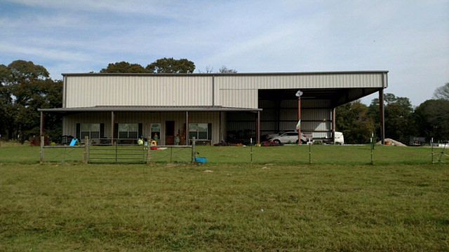 1st image of 875 County Road 3800