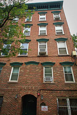 Sold by Verdel Real Estate | media 8