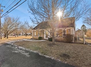 2 Mill St, Wareham, MA 02571