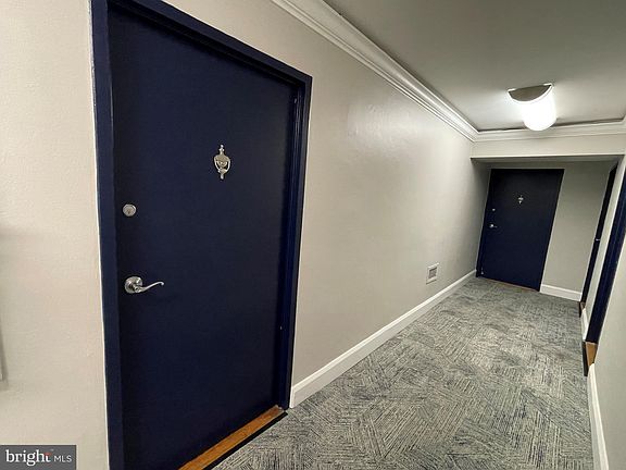 5th image of 1801 Clydesdale Pl NW APT 324