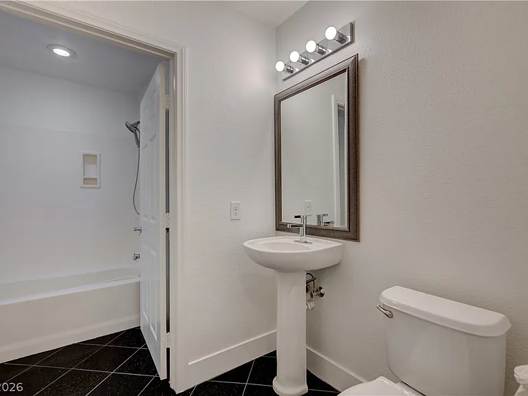 55 E Agate Ave #304 — Photo 21