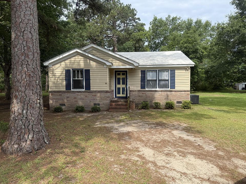 1st image of 15 Sharolyn St