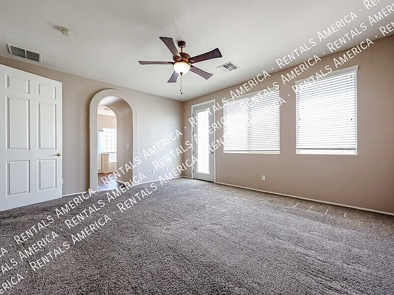 16869 S 30th Ave — Photo 34