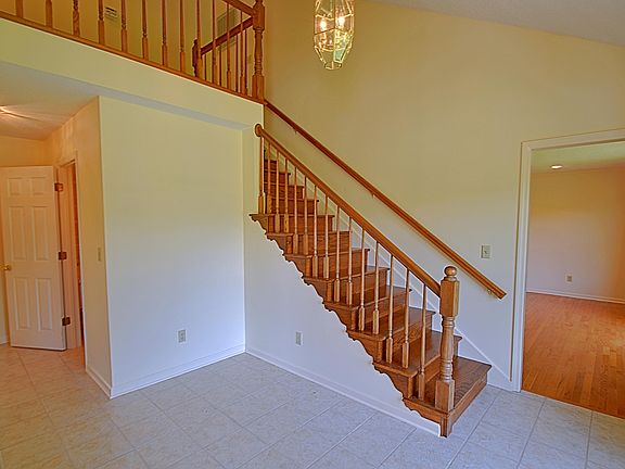 4th image of 10605 Riverlake Dr