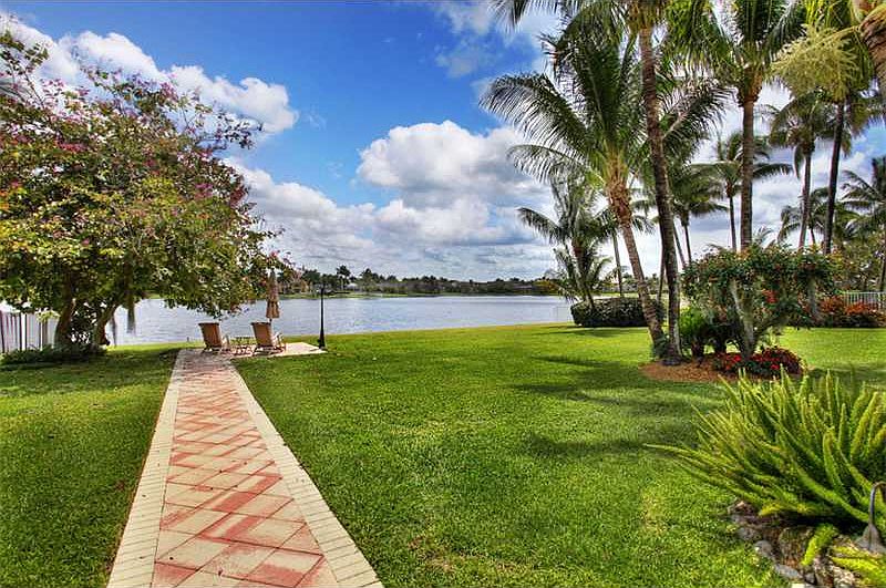 1st image of 10252 N Lake Vista Cir