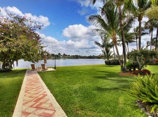 10252 N Lake Vista Cir, Davie, FL 33328