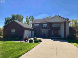 3134 Cornerstone Dr, Flushing, MI 48433