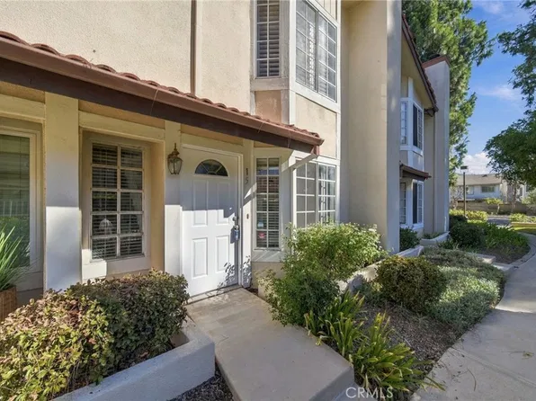 2755 Stearns St APT 15, Simi Valley, CA 93063