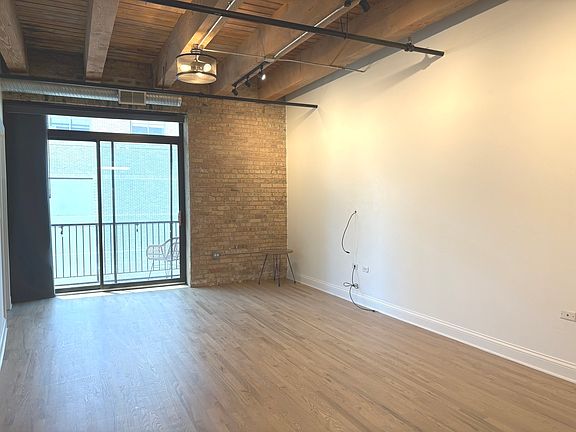 2nd image of 106 N Aberdeen St Unit 3G