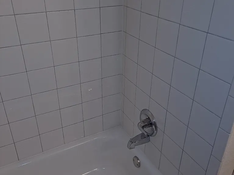 645 Voiles Pl — Photo 7
