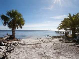 331 Hollywood Blvd NE, Fort Walton Beach, FL 32548