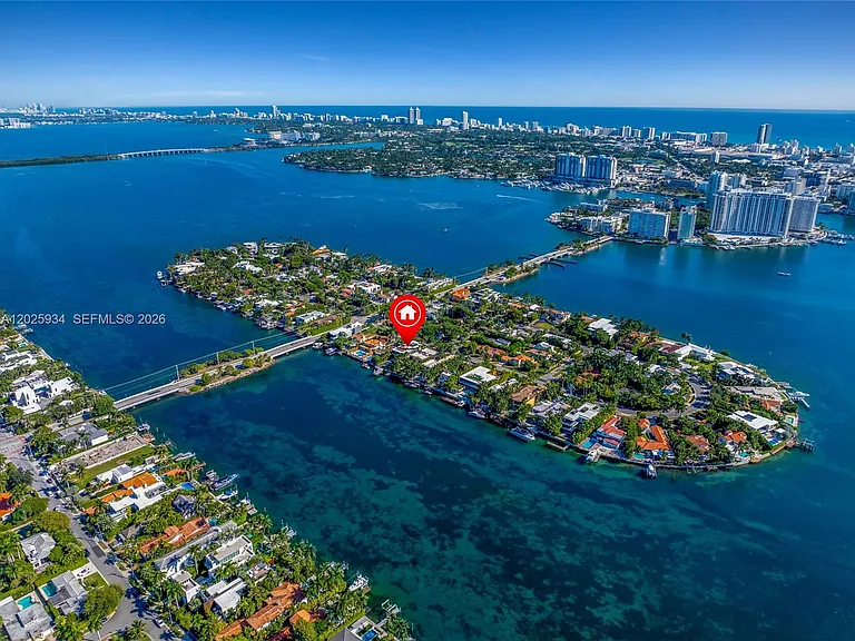 200 W Rivo Alto Dr — Photo 72